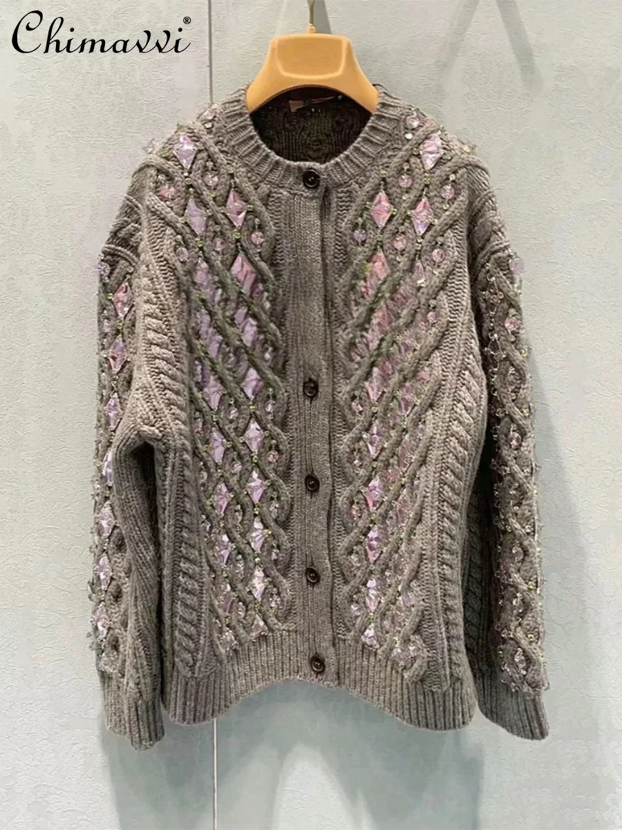 2023 Зимни дрехи Нова мода Свободна плетена жилетка Френски ретро обрат тежка индустрия мъниста Sequined пуловер палто жени