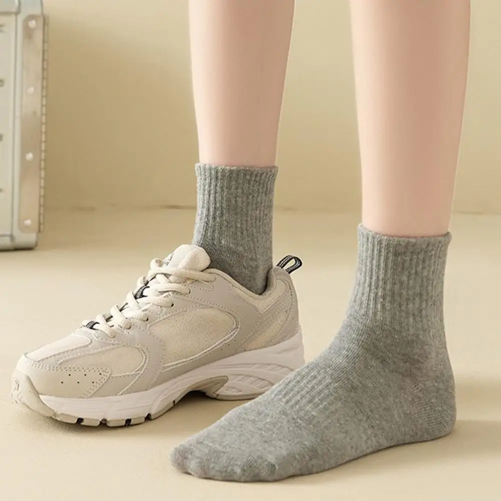 Еластични унисекс чорапи Унисекс еластични чорапи Унисекс удебелени анти-хлъзгащи се Mid-tube зимни чорапи Топло меко пот абсорбиращ за мъже