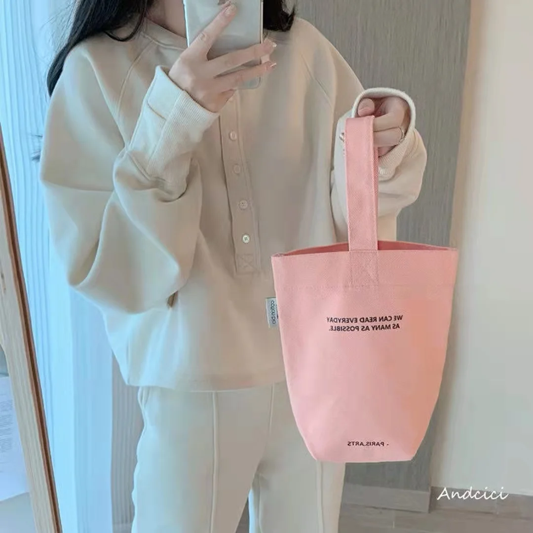 Кофа чанти за жени Плътен цвят снек вода бутилка чанти корейски 2022 пролет лято нов дизайнер All-мач случайни платно